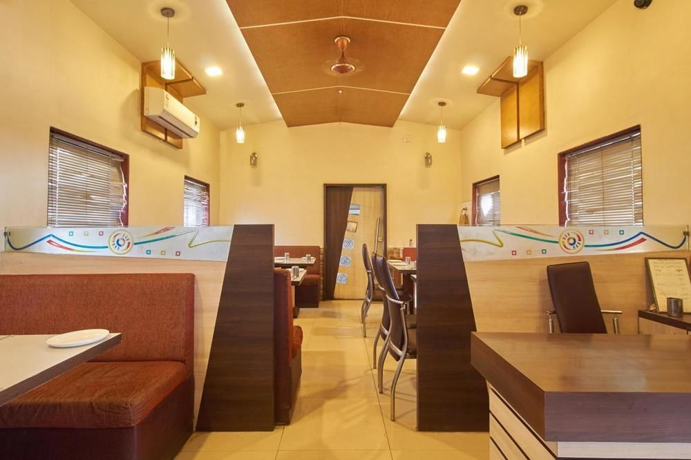Hotel Oyo 14943 Shubh Suvidha à Somnāth Extérieur photo