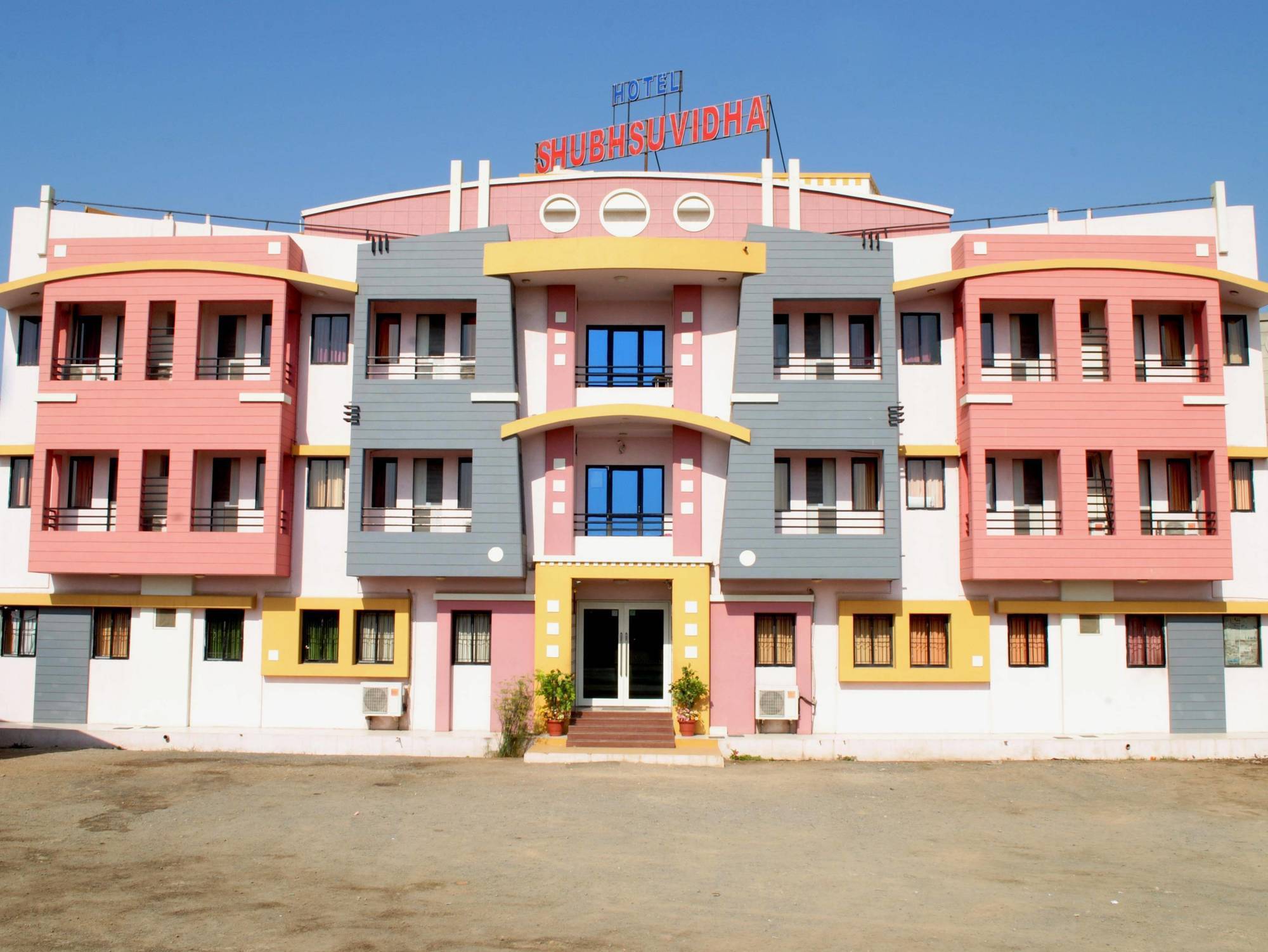 Hotel Oyo 14943 Shubh Suvidha à Somnāth Extérieur photo