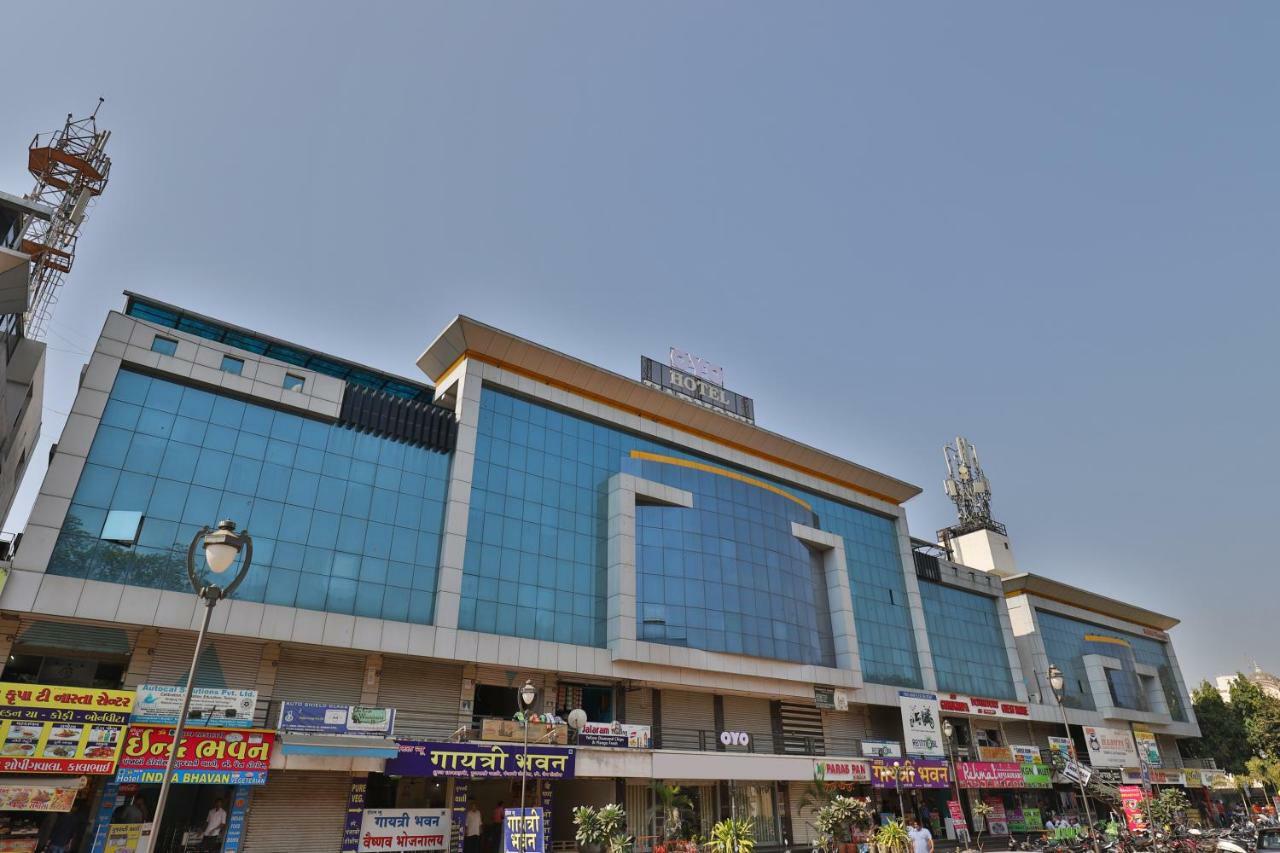 Hotel Oyo 14943 Shubh Suvidha à Somnāth Extérieur photo